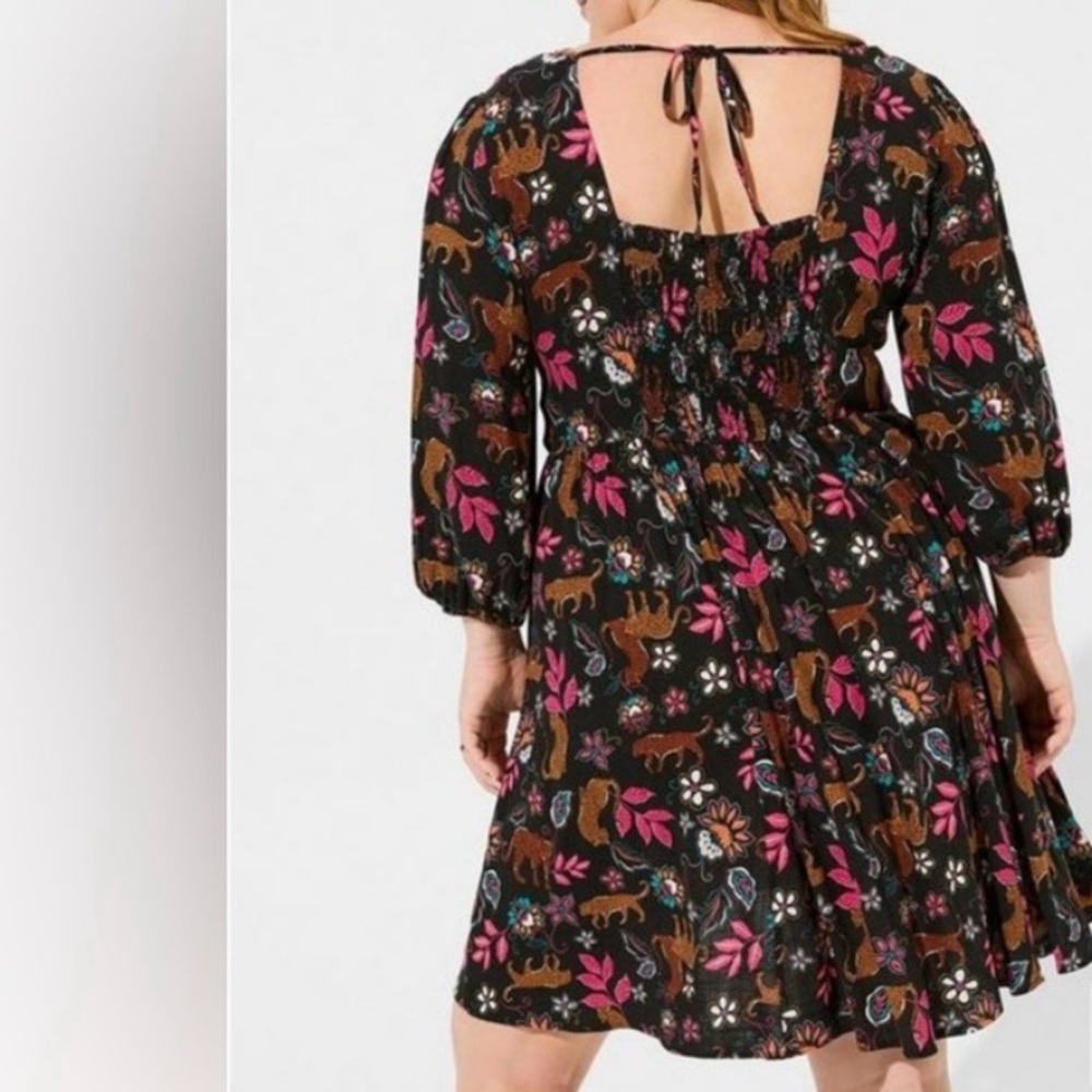 NWT Torrid Mini Rayon Slub Balloon Sleeve Twist Front Dress Size 2X - Picture 2 of 8